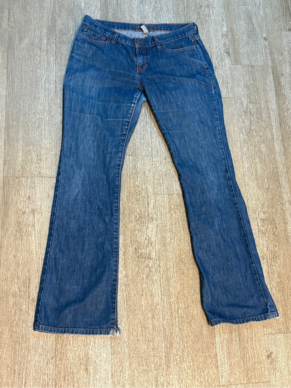 ABERCROMBIE & FITCH BLUE EMMA FLARE JEANS SIZE 6R